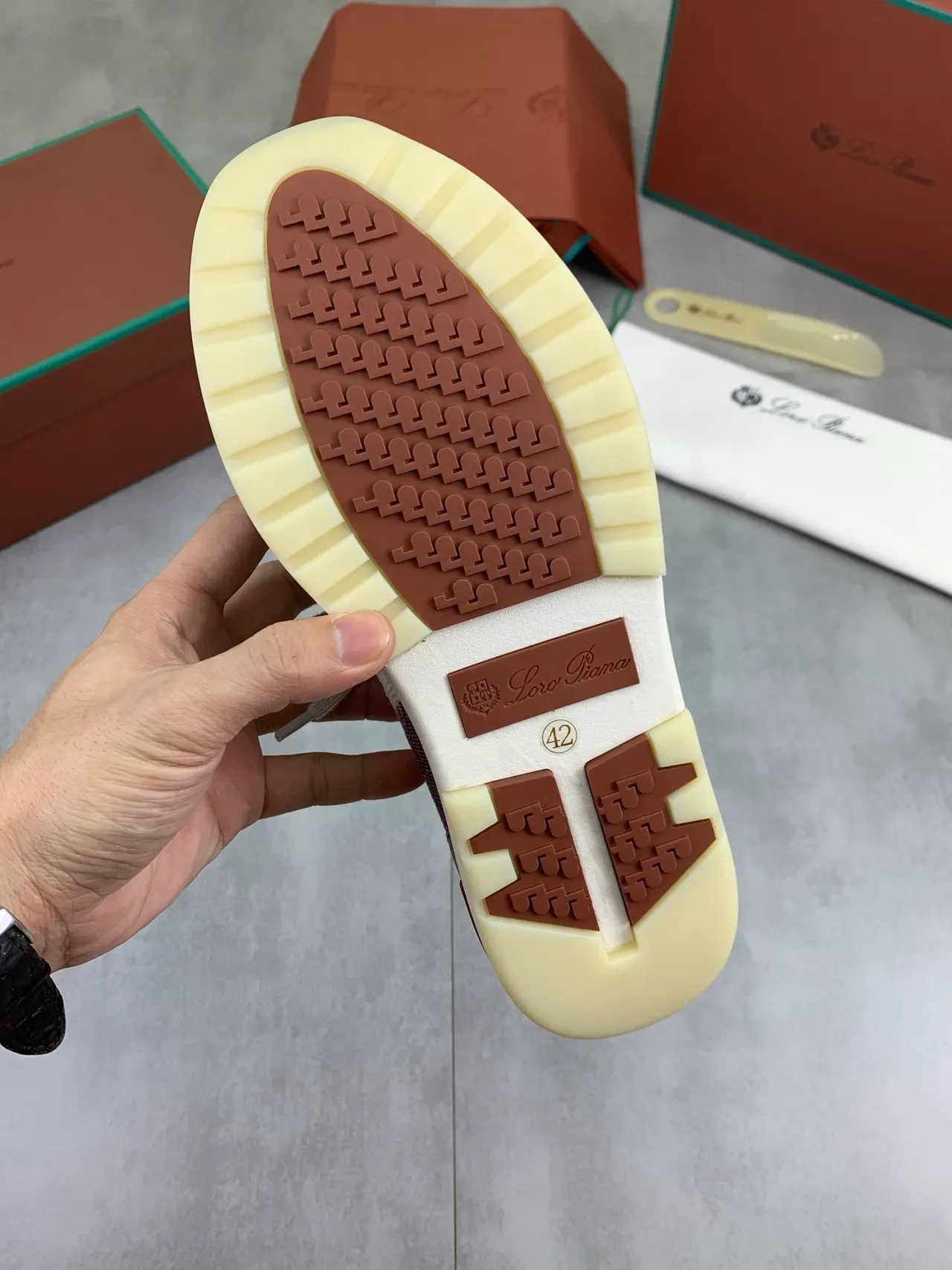 Knit Color-Block Low-Top Lace-Up Sneakers 4