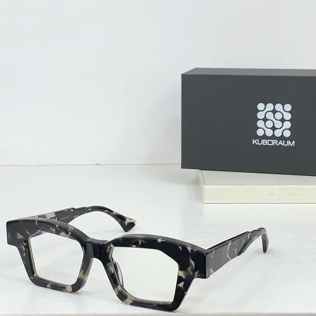 KUBORAUM Geometric Angular Black Sunglasses 7