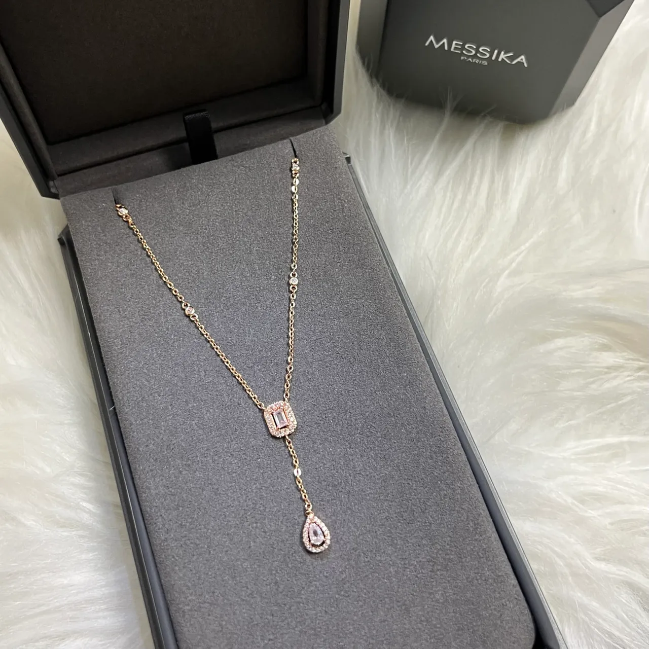 Messika Diamond Rectangular and Teardrop Pendant Necklace 2