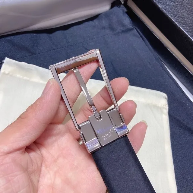 Montblanc Meisterstück Reversible Navy Leather Belt 8