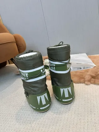 Moon Boot Classic Olive Green Insulated Snow Boots 5