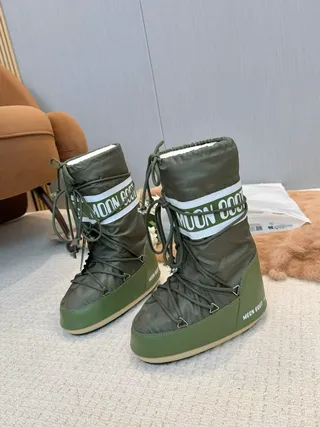 Moon Boot Classic Olive Green Insulated Snow Boots 6