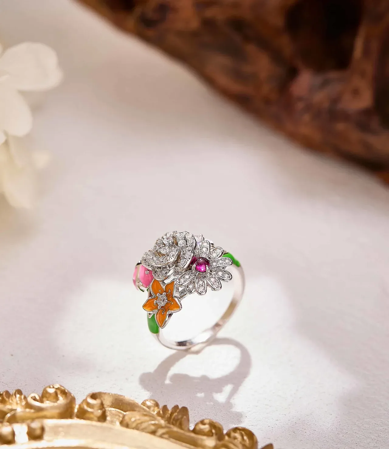 Bague en émail floral multicolore avec gemmes pavé 5