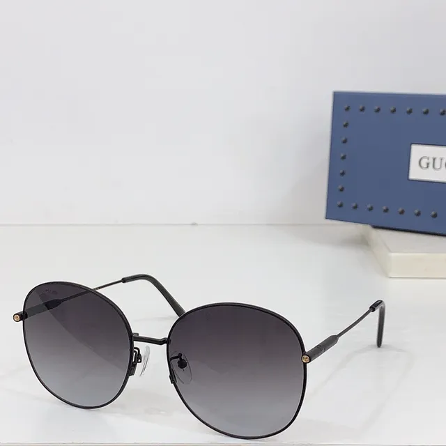 Multicolor Gold Round Lens Gradient Eyewear 7
