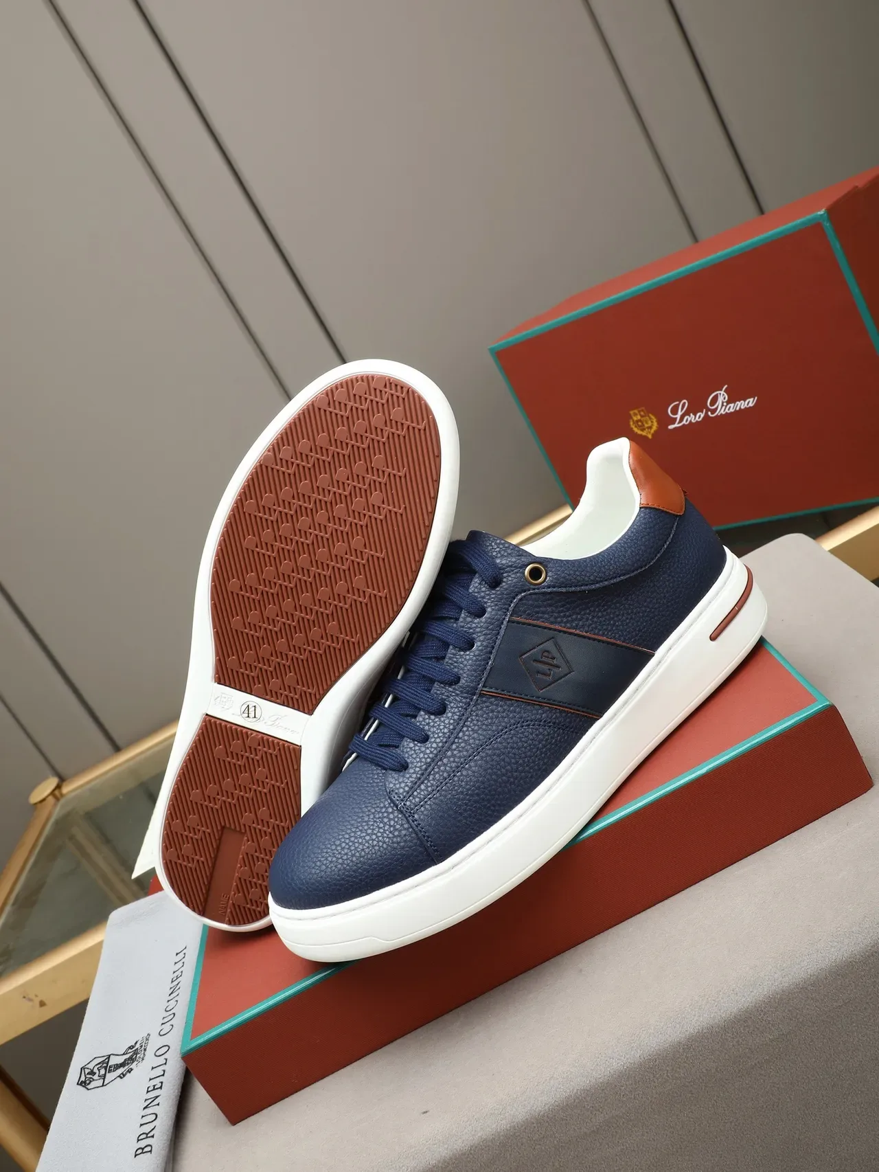 Navy Brown Pebbled Leather Upper Contrast Stripe Sneakers 4