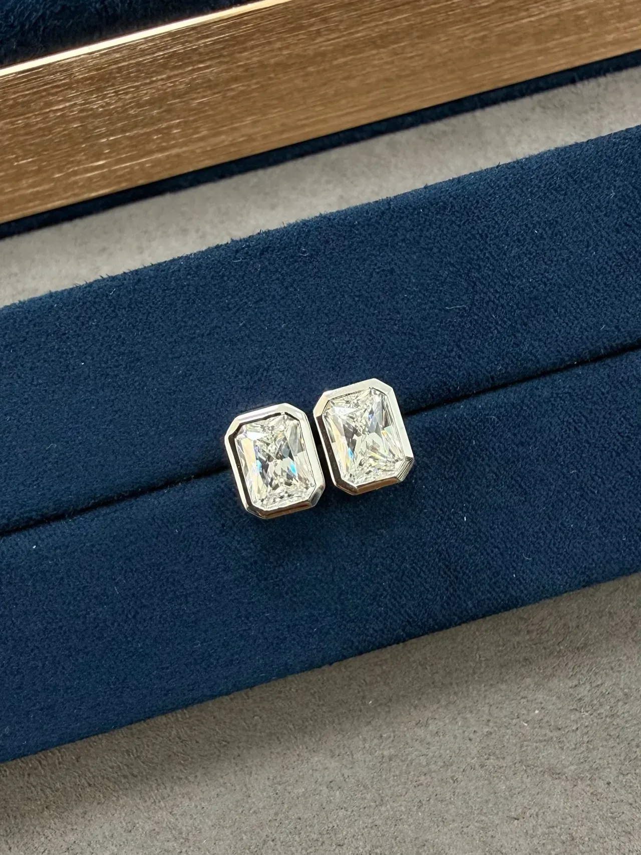 Navy Silver Rectangular Emerald-Cut Stones Bezel-Set Earrings 5