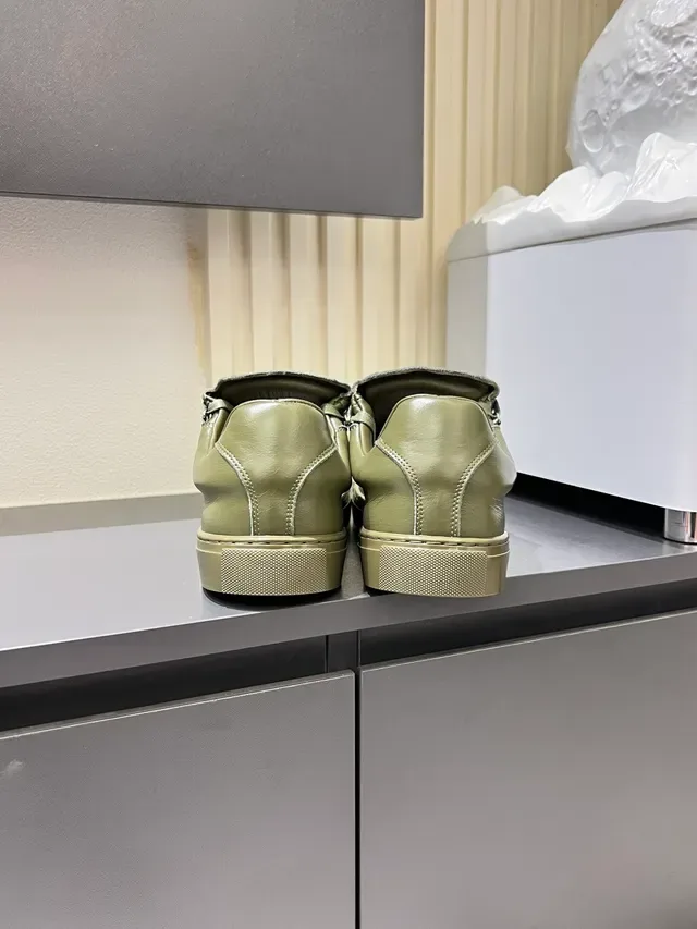 Olive Green Leather Low-Top Sneakers 2