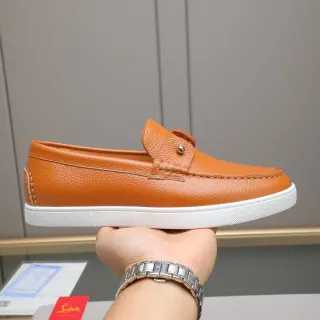 橙白色粒面皮革金属饰钉乐福鞋
