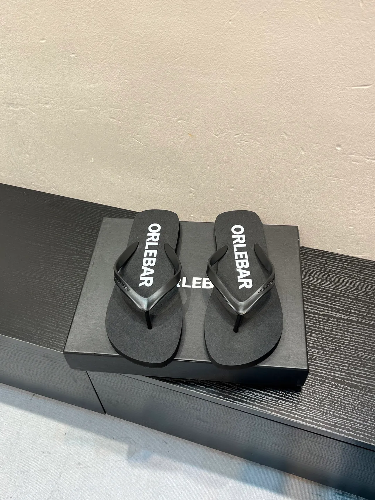 ORLEBAR BROWN Black Molded Rubber Logo Slippers 2