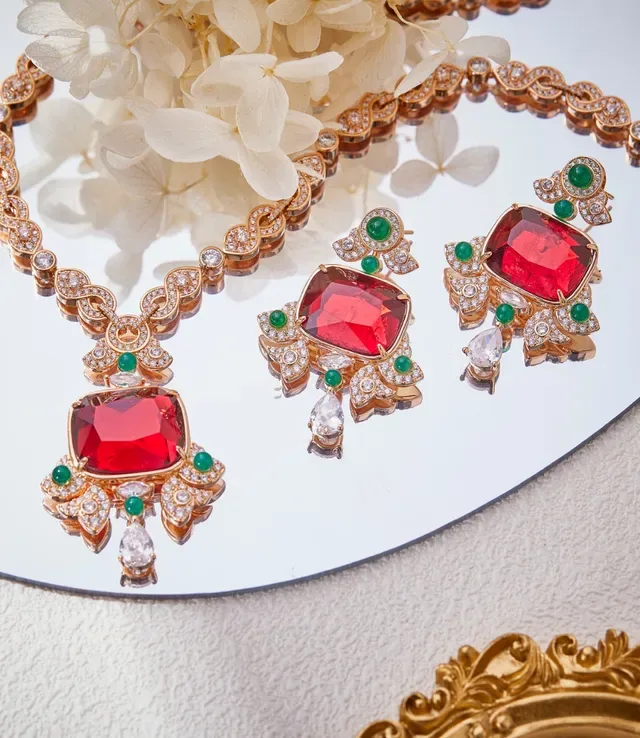 Ornate Red and Green Gemstone Drop Earrings 3