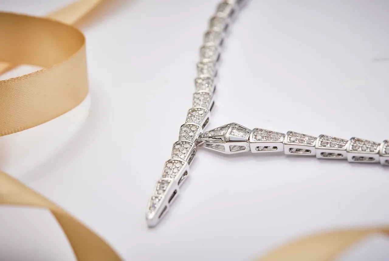 Pavé-Set Articulated Snake Necklace 3