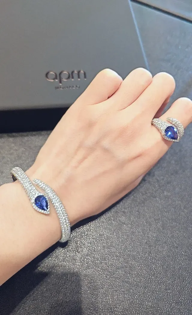 Pavé-Set Teardrop Blue Gemstone Open-Ended Bangle Bracelet 4