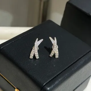 Pavé-Set X-Shape Double-Bar Stud Earrings