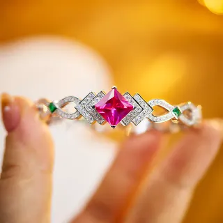 Pulsera geométrica de gema con corte cuadrado rosa y diamantes pavé