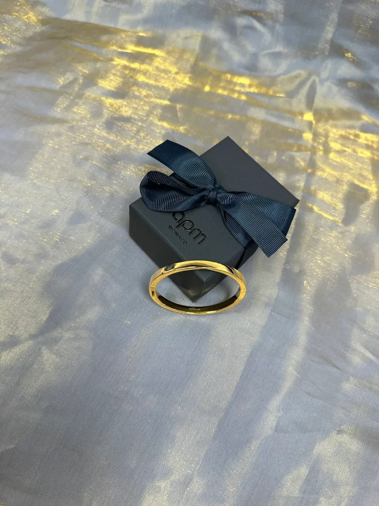Polished Gold Minimalist Rigid Bangle Bracelet 6