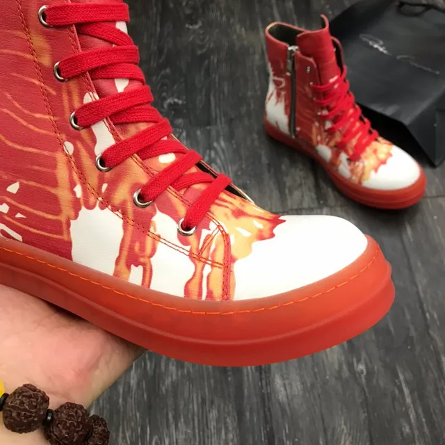 Botas de tobillo rojo y blanco con impresión gráfica high-top 7