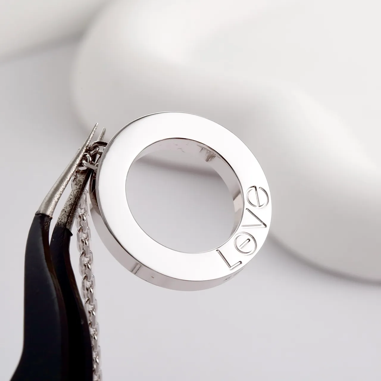 Silver Circular Open-Ring Pendant Polished Metal Necklace 5