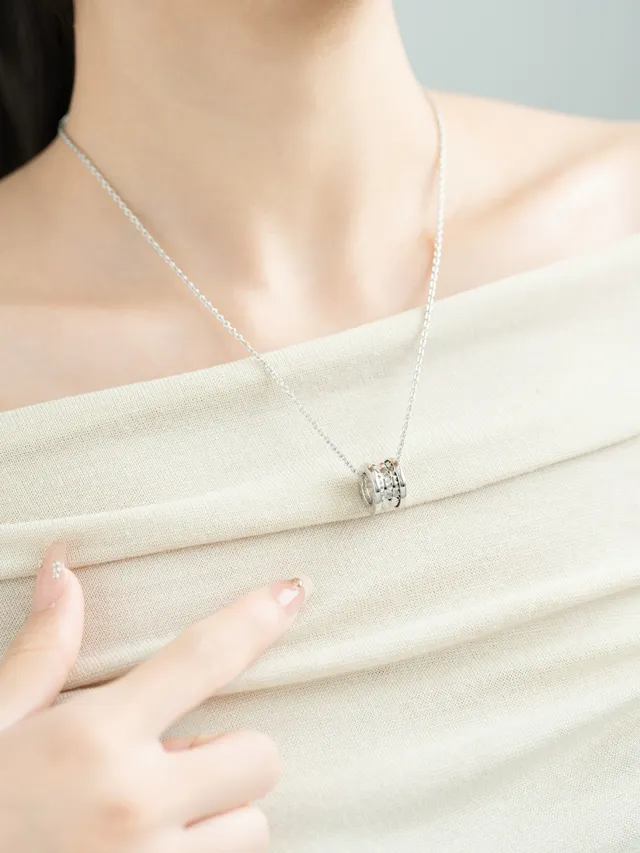 Silver Cylindrical Pyramid-Studded Pendant Necklace 4