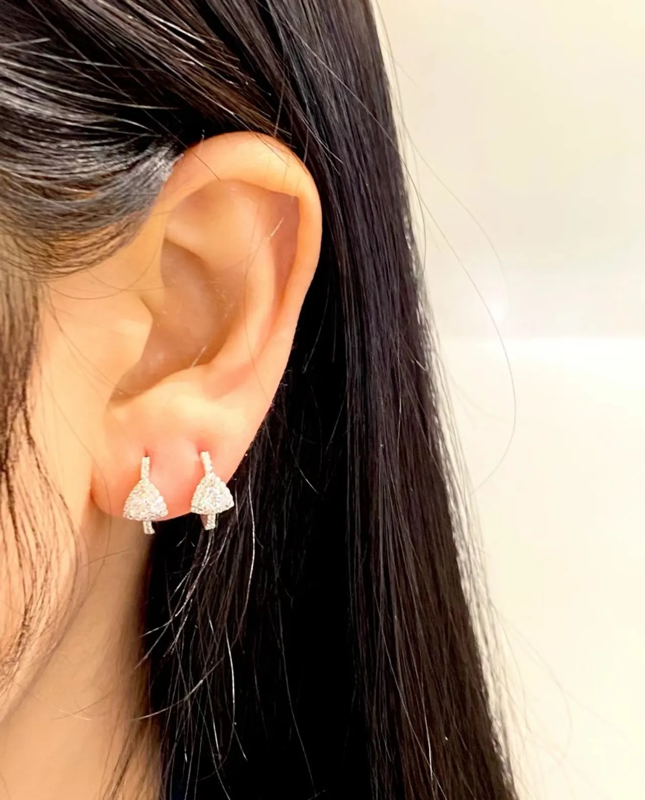 Silver Gold Crystal-Encrusted Teardrop-Shaped Earrings 2