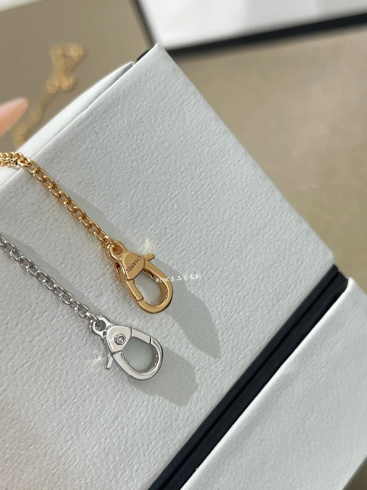 Silver Gold Open Circular Frame Pendant Suspended Geometric Charm Necklace 2