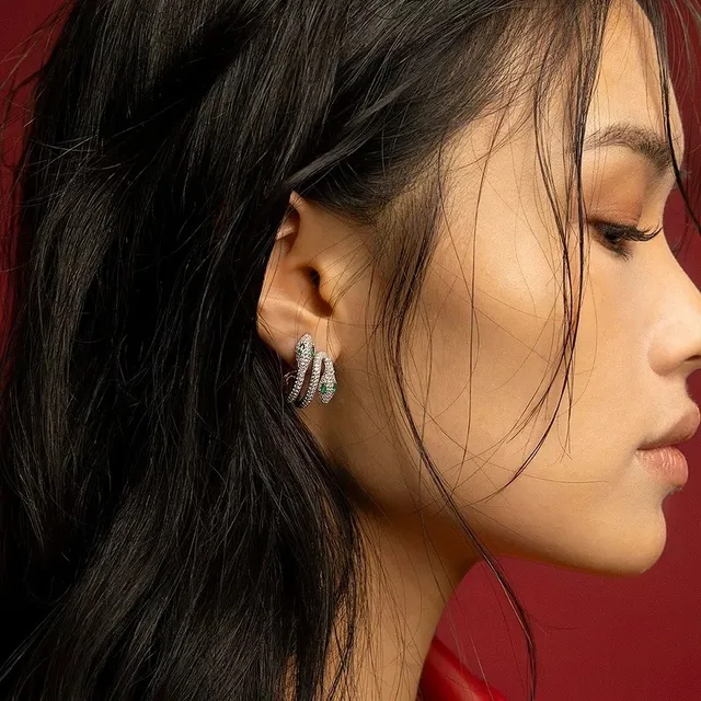 Silver Green Snake-Shaped Pavé-Set Earrings 4