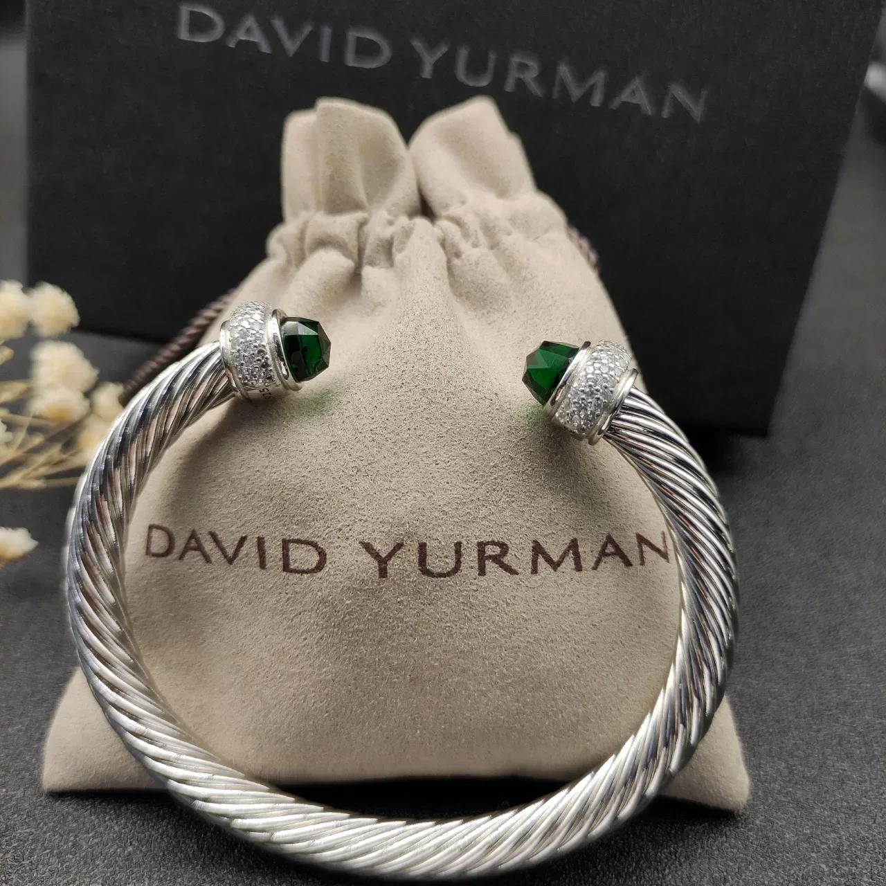 Silver Green Twisted Cable Faceted Stone Terminals Bracelet 8