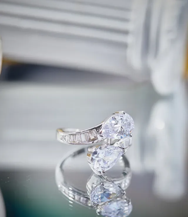 Silver Pear-Cut Twin-Stone Split Shank Ring 4