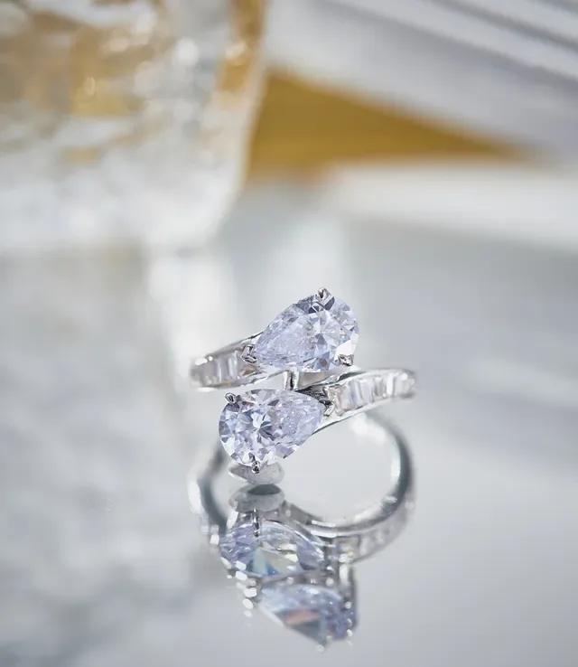 Silver Pear-Cut Twin-Stone Split Shank Ring 6