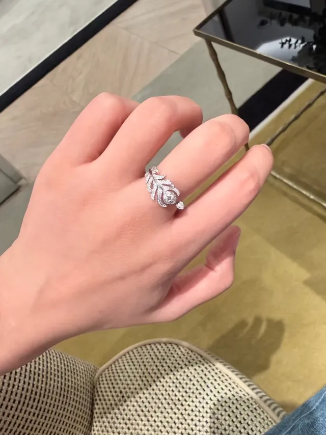 Silver-Tone Pavé Leaf Motif Open Band Ring 2