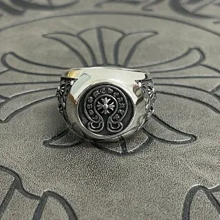 Silver-Toned Engraved Floral Scroll Medallion Ring