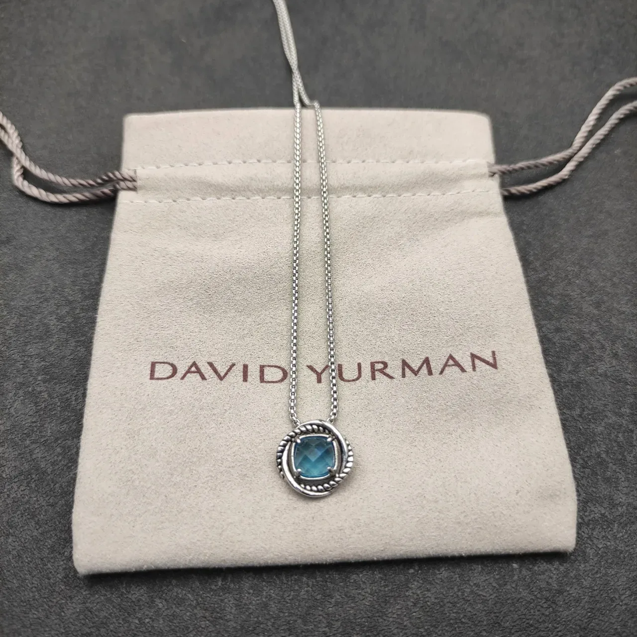 Silver-Toned Rope Bezel Blue Faceted Gemstone Pendant Necklace 4