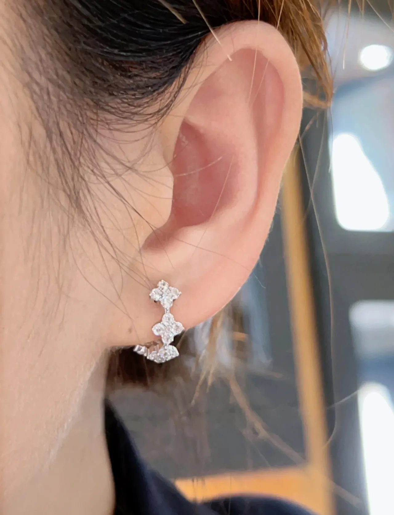 Silver Transparent Multi-Tiered Crystal Drop Metal Earrings 3