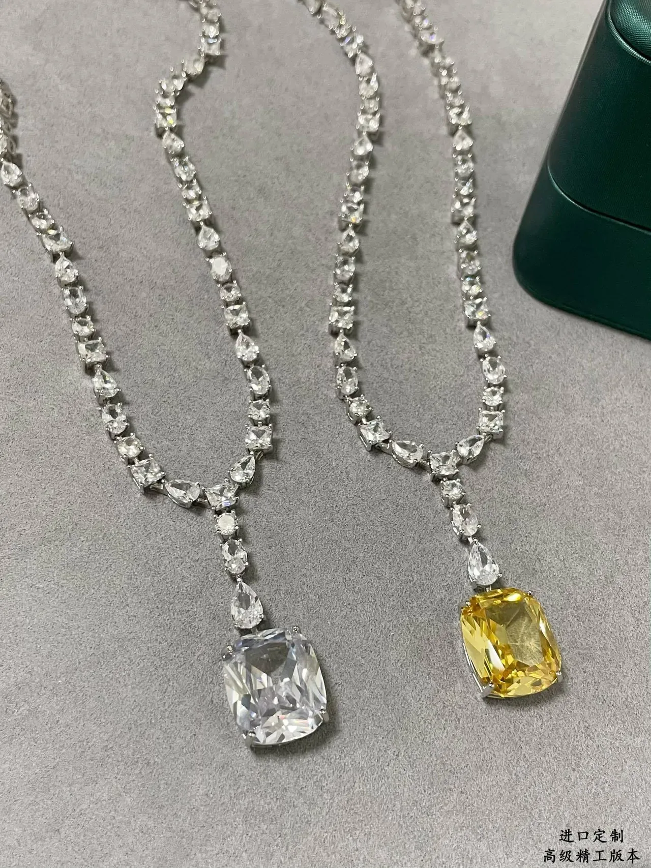 Silver Transparent Y-Shaped Drop Pendant Cushion-Cut Central Stone Necklace 7