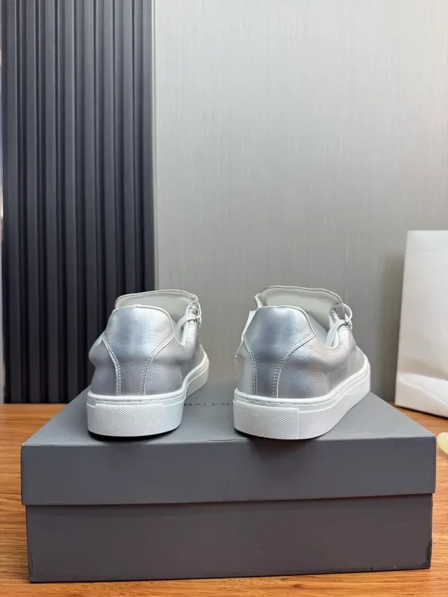 Silver White Metallic Leather Upper Rubber Cupsole Sneakers 5