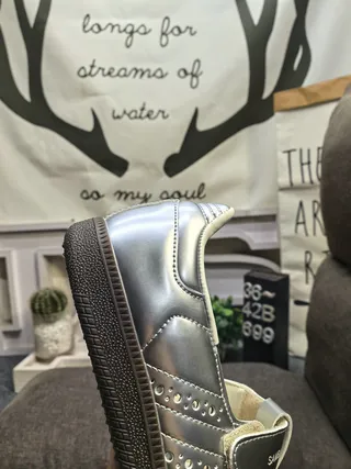 Silver White Metallic Upper Perforated Lining Mary Jane Shoes 3