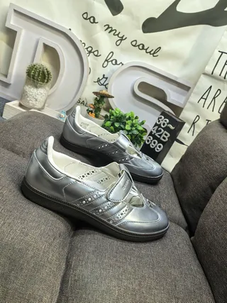 Silver White Metallic Upper Perforated Lining Mary Jane Shoes 9