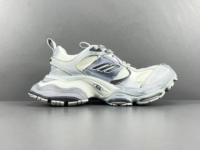 Skechers Gray Silver Oversized Sole Layered Mesh And Synthetic Upper Chunky Sneakers 17