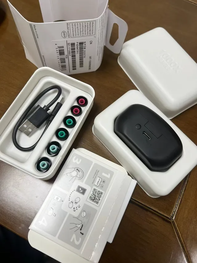 Sony WF-1000XM5 White Gray Compact Matte-Finish TWS Earbuds 5
