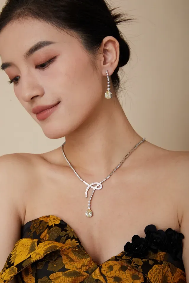 Teal Pear-Shaped Gemstone and Diamond Drop Earrings 4