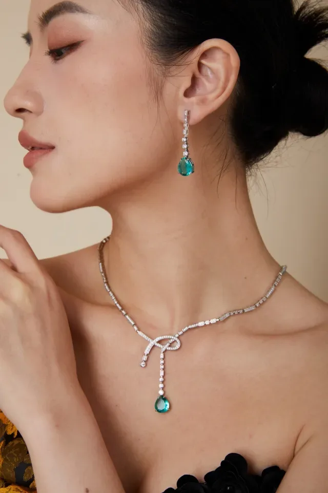 Teal Pear-Shaped Gemstone and Diamond Drop Earrings 7