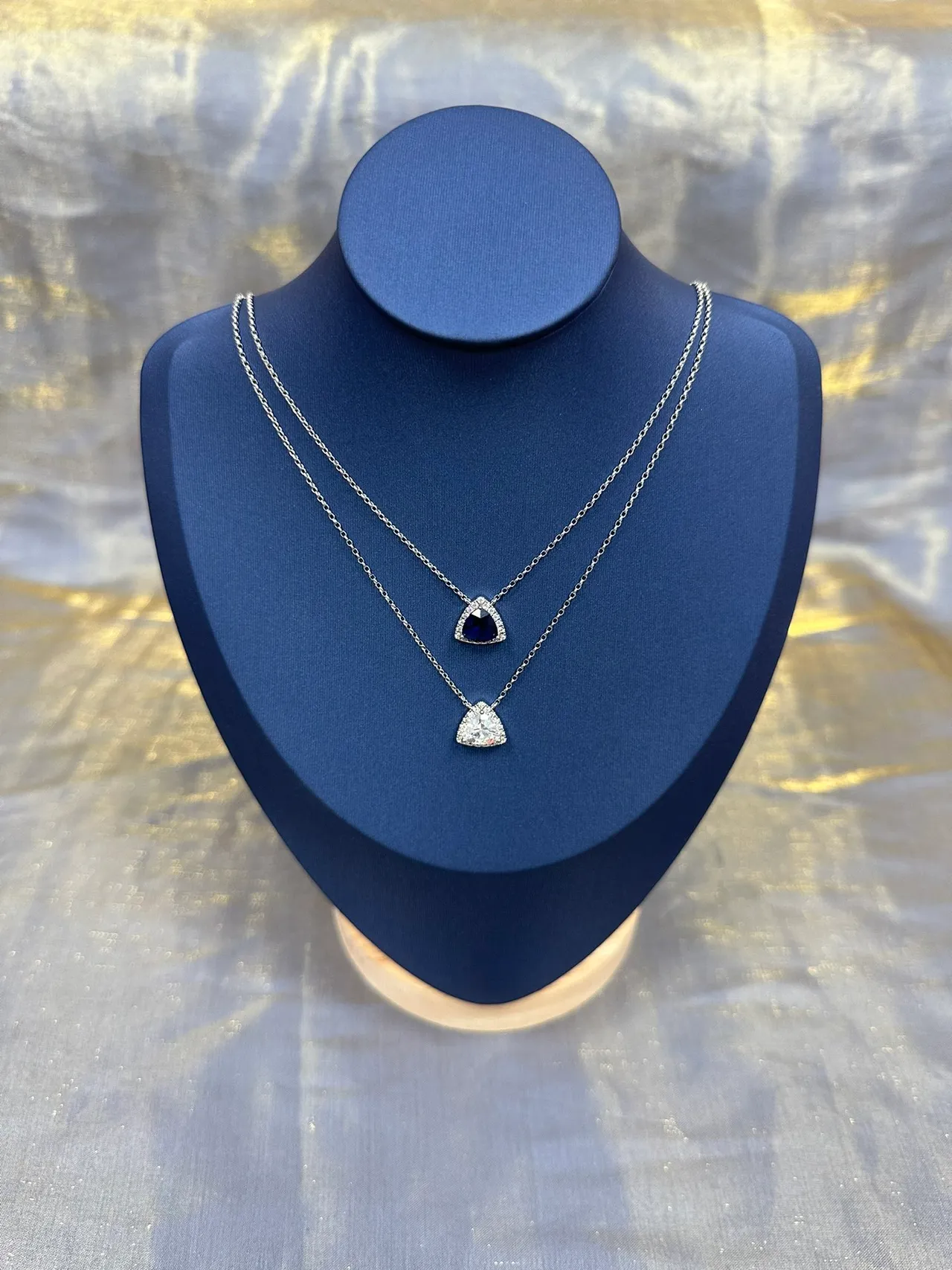 Triangular Faceted Stone Pendant Necklace 9