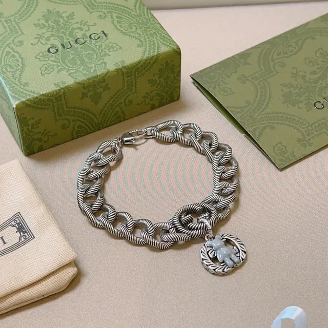 Twisted Rope-Link Enamel Bear Charm Bracelet 9