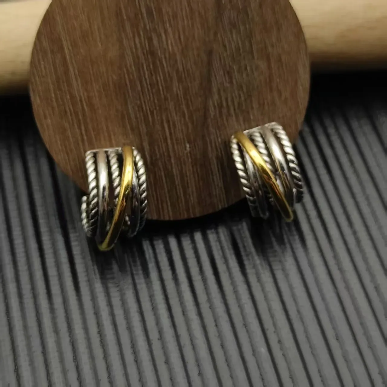 Two-Tone Twisted Rope Hoop Earrings 3