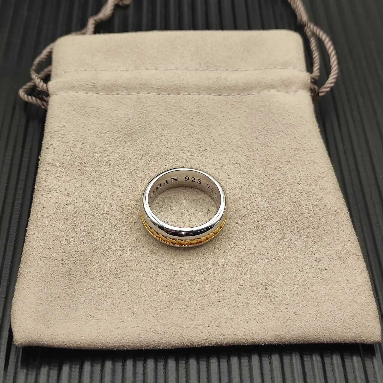 Two-Tone Twisted Rope Rail-Set Ring 8