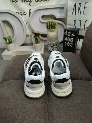 White and Black Chunky Lifestyle Sneakers 8