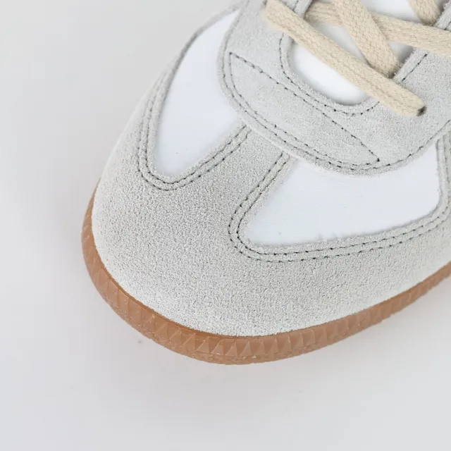 White and Gray Suede Leather Panelled Low-Top Lifestyle Sneakers 5