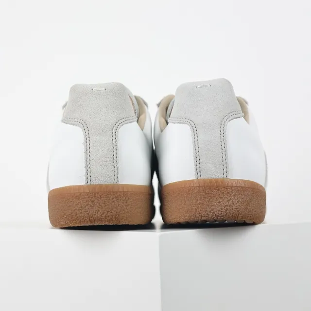 White and Gray Suede Leather Panelled Low-Top Lifestyle Sneakers 8