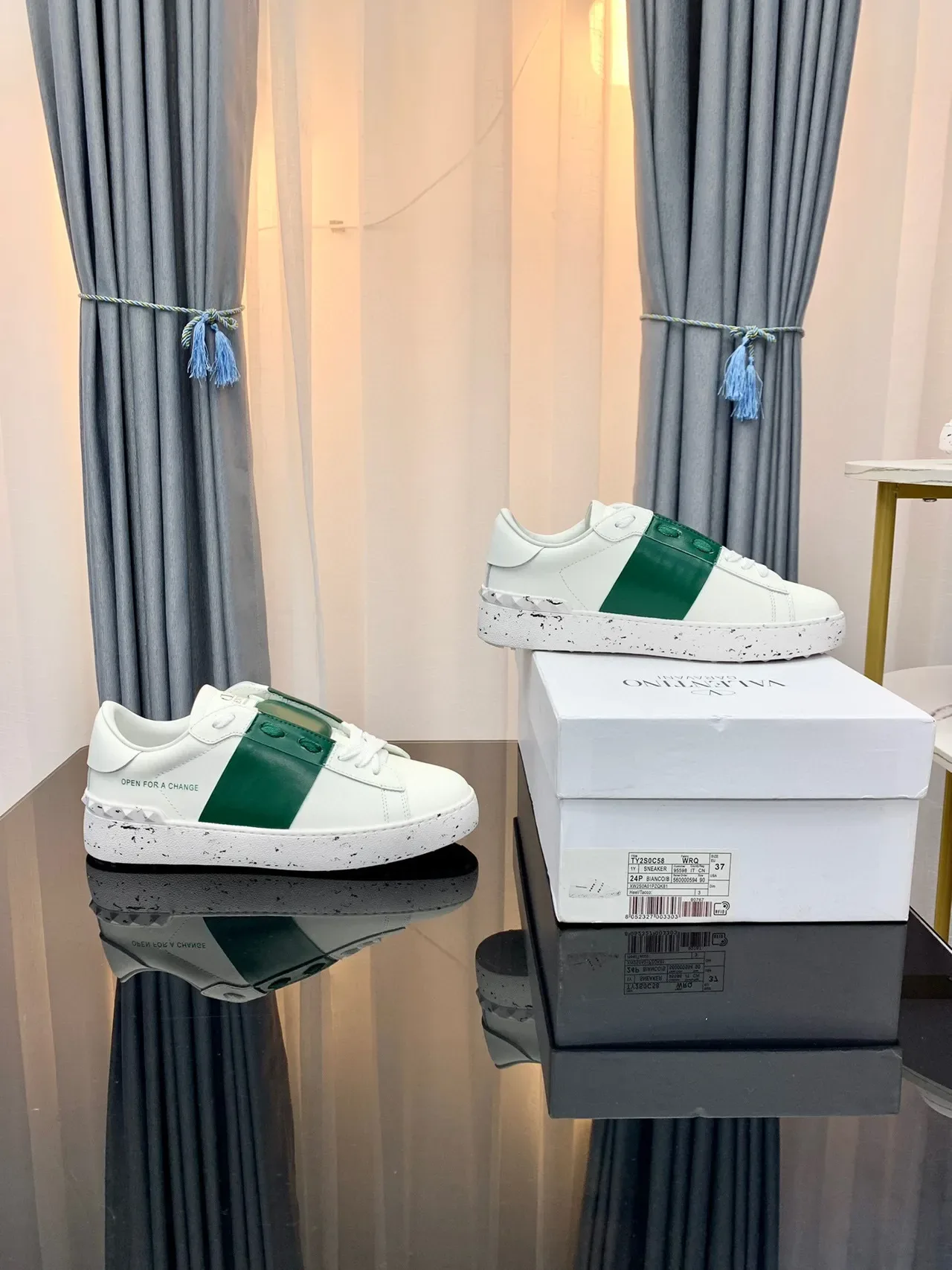 White and Green Strap Lifestyle Sneakers 5