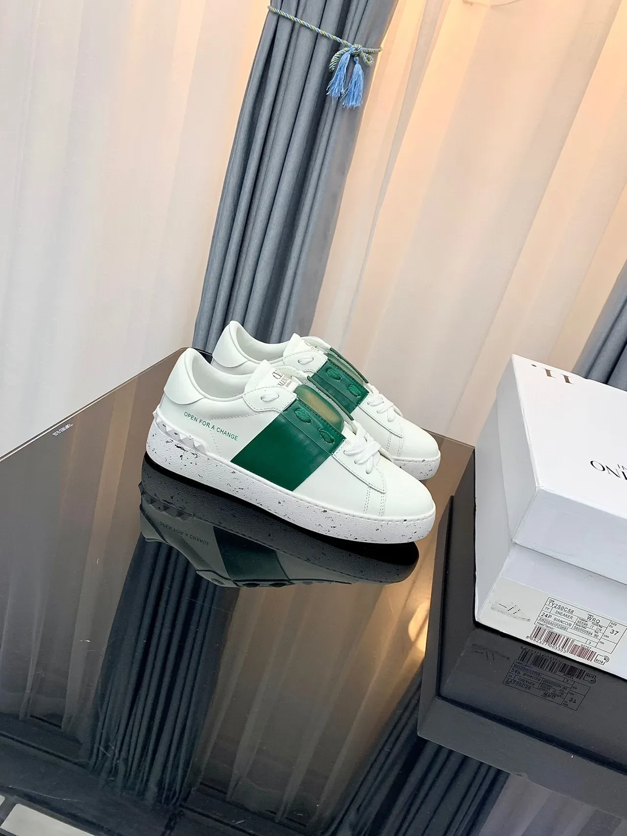 White and Green Strap Lifestyle Sneakers 7