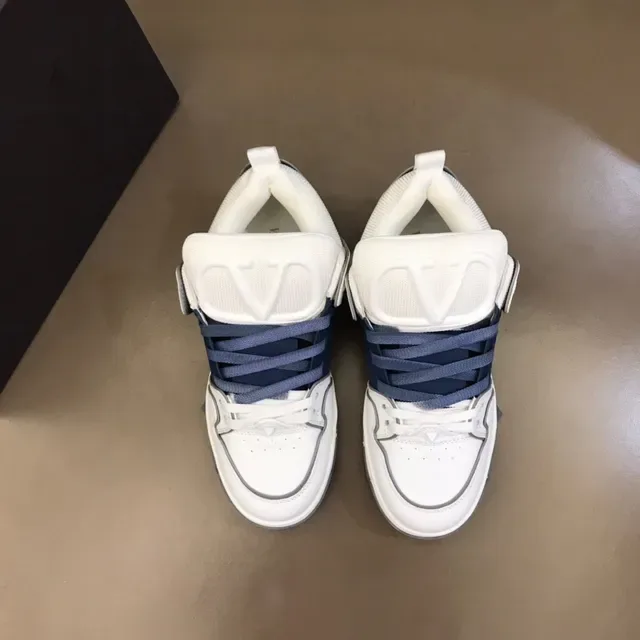 White and Navy Mixed-Material Low-Top Lifestyle Sneaker 2